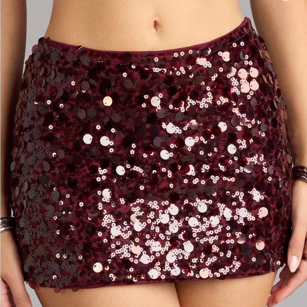 Windsor Burgundy Sequin Mini Skirt